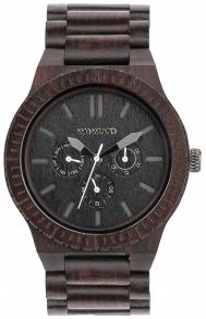 Klocka i mörkt trä, med vit sekundvisare - WeWood Kappa Black