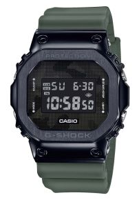 Mega-tålig, multi-funktionell med en massa häftiga funktioner - Casio G-Shock GM-5600B-3ER