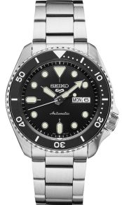 Silverfärgad stålklocka med svart urtavla och feta detaljer - Seiko 5 Sports Style Automatic SRPD55K1