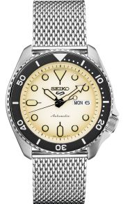 Stålklocka med mesharmband; kronan sitter nedanför "klockan 3" - Seiko 5 Sports Style Automatic SRPD67K1